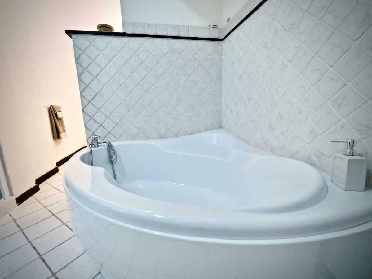 Appartement Dimora Di Famagosta Centro - Genovabnb It Extérieur photo